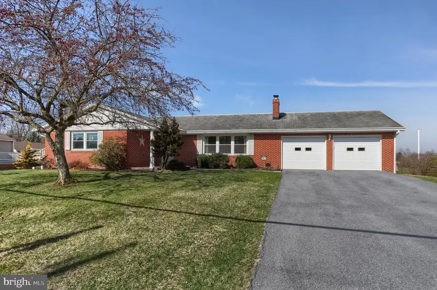 139 Lawn Rd, Palmyra, PA 17078 - #3