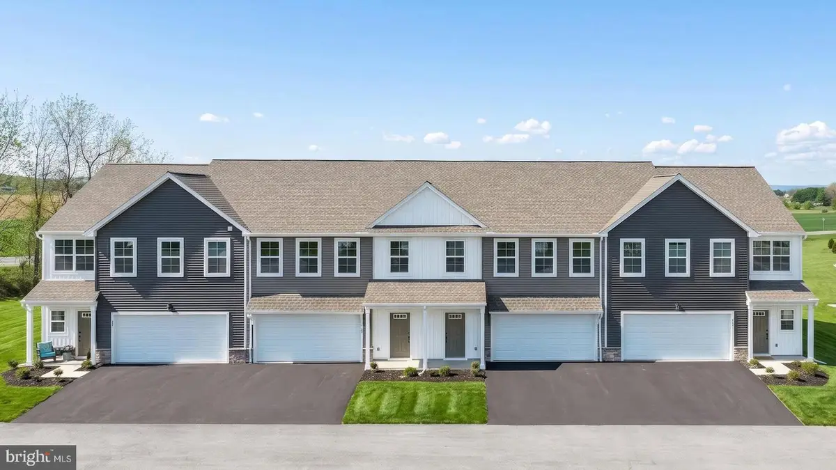 132 Foundry Ln, Lebanon, PA 17042 - #1