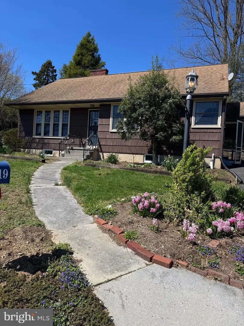 3319 Hillside Dr, Lebanon, PA 17046 - #2