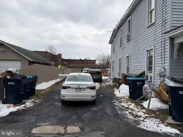 241 & 243 Chestnut St N, Palmyra, PA 17078 - #2