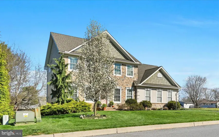 405 Clays Crossing, Lebanon, PA 17042 - #2