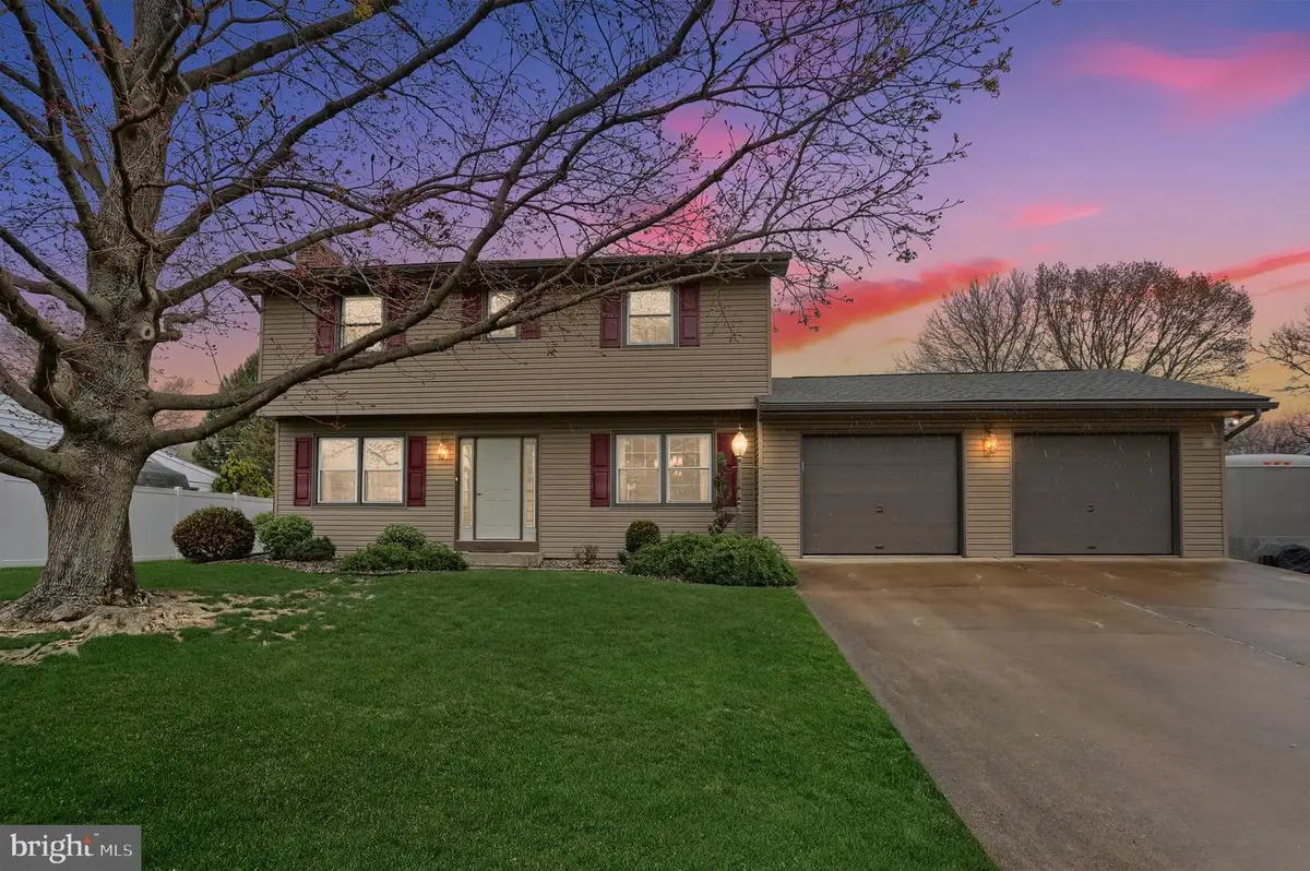 1142 Park Dr, Palmyra, PA 17078 - #1