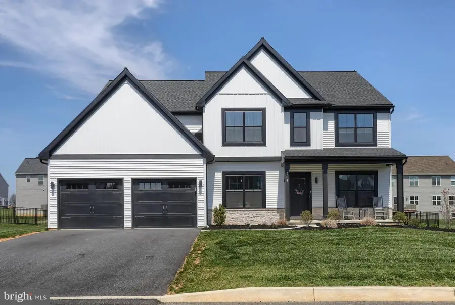 504 Breezewood Ln, Annville, PA 17003 - #2
