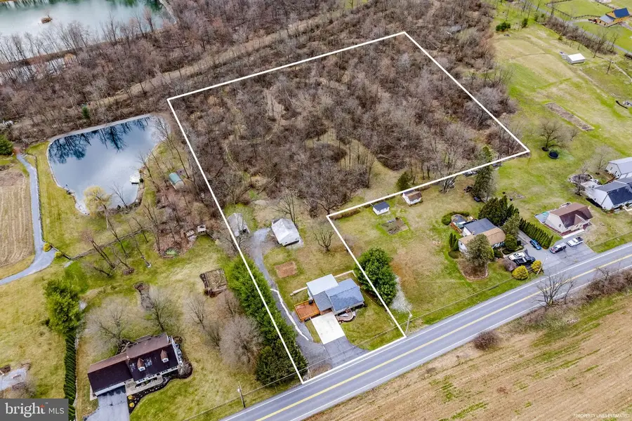 2487 Heidelberg Ave, Newmanstown, PA 17073 - #2