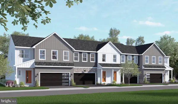 132 Marissa Ct, NEWMANSTOWN, PA 17073