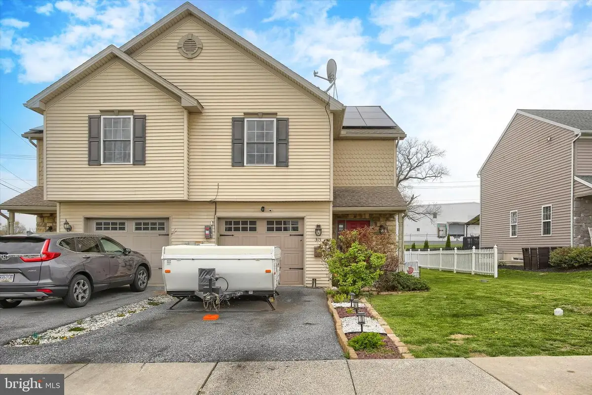 315 N 24th St, Lebanon, PA 17046 - #1