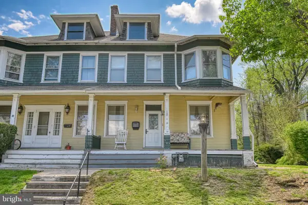 14 E Chestnut St, LEBANON, PA 17042