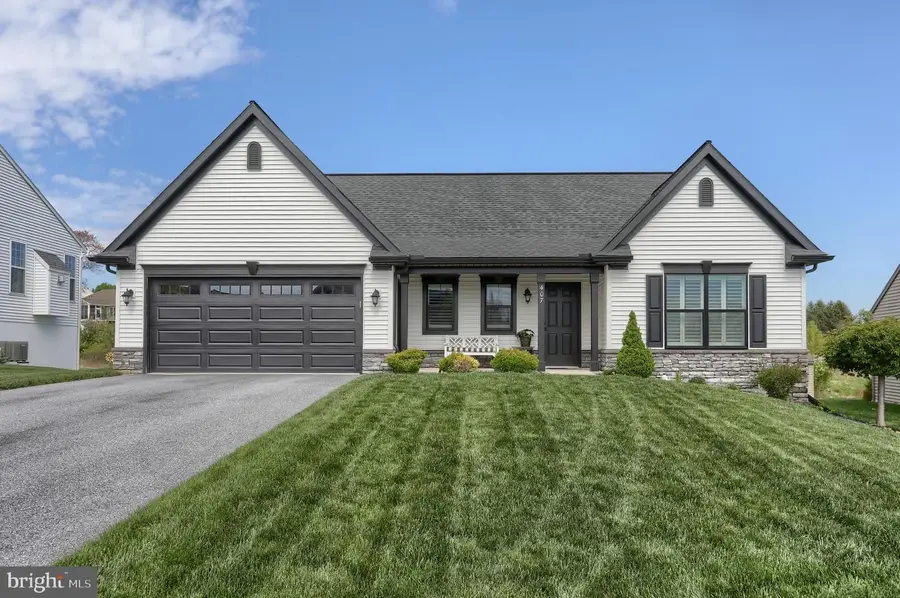 407 Orchid Cir, Lebanon, PA 17046 - #2