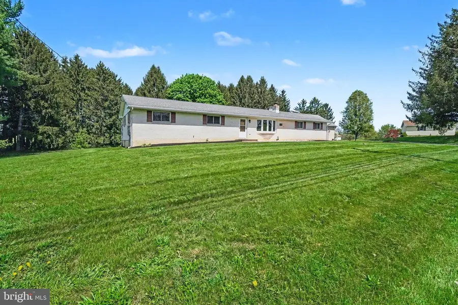 10416 Jonestown Rd, Annville, PA 17003 - #2
