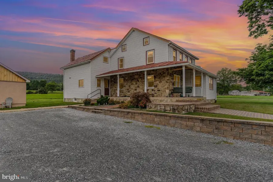 29 Park Dr, Grantville, PA 17028 - #2