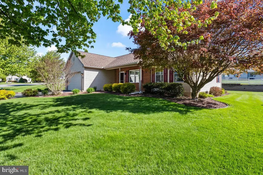 6 Springhouse Dr, Myerstown, PA 17067 - #3