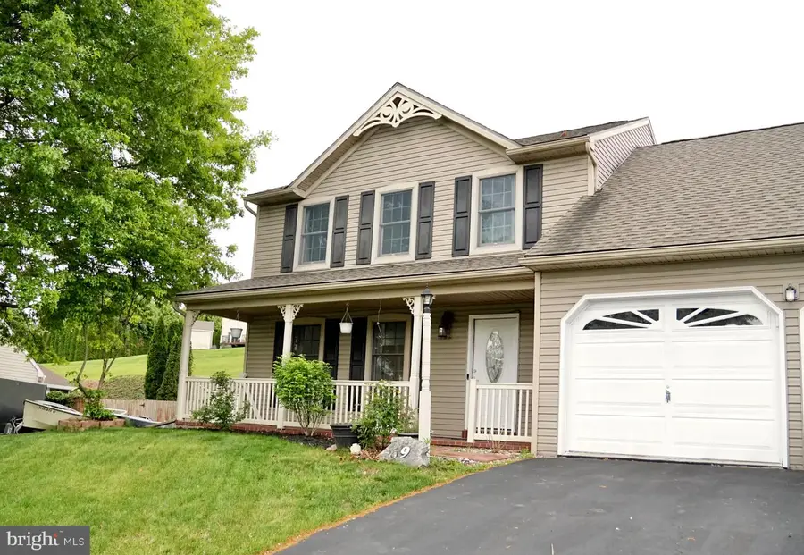 69 English Dr, Palmyra, PA 17078 - #3