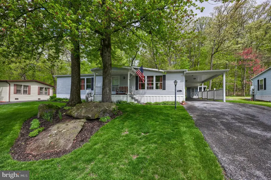 36 Maple Ave, Manheim, PA 17545 - #3