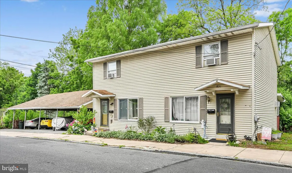 831-833 Hill St, Lebanon, PA 17046 - #1