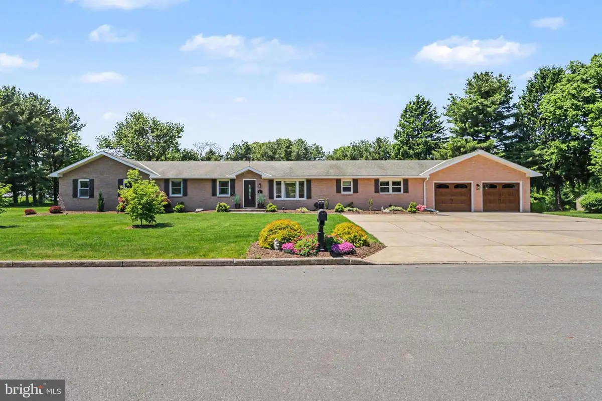 5 Jan Dale Ave, Annville, PA 17003 - #1