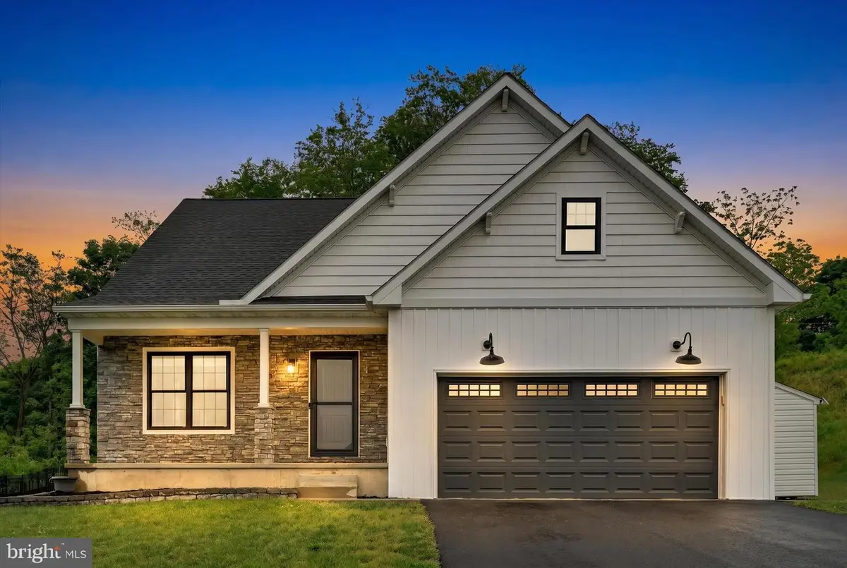 528 Darlington Ave, Jonestown, PA 17038 - #1