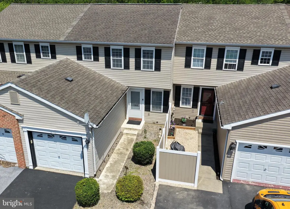 125 Lighthouse Dr, Jonestown, PA 17038 - #1