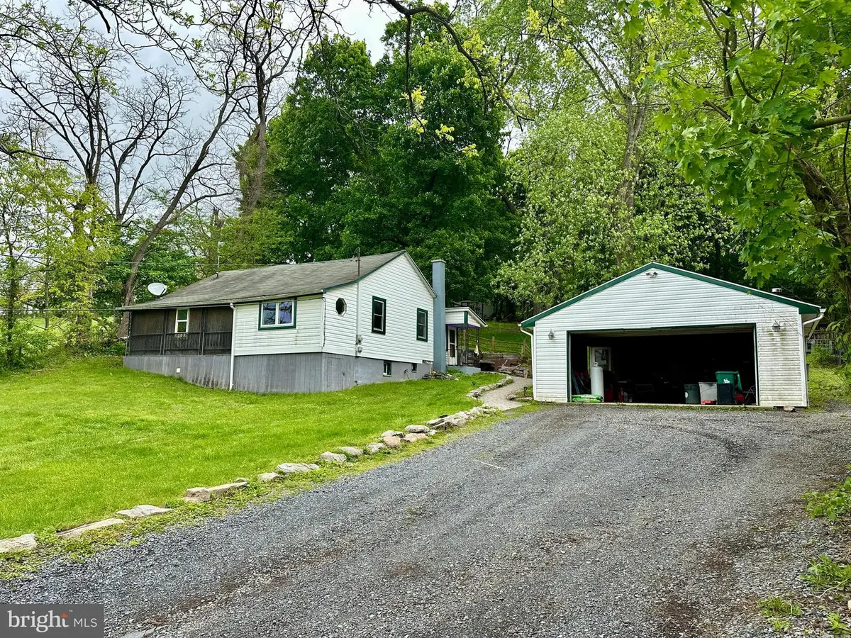 564 Ono Rd, Annville, PA 17003 - #1