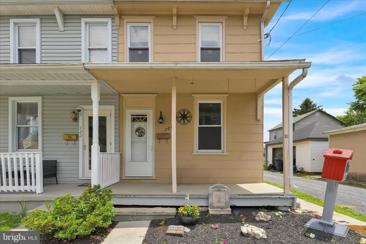 720 N Hanover St, Lebanon, PA 17046 - #1