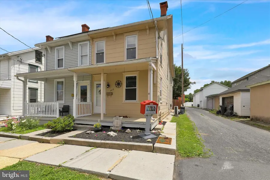 720 N Hanover St, Lebanon, PA 17046 - #2