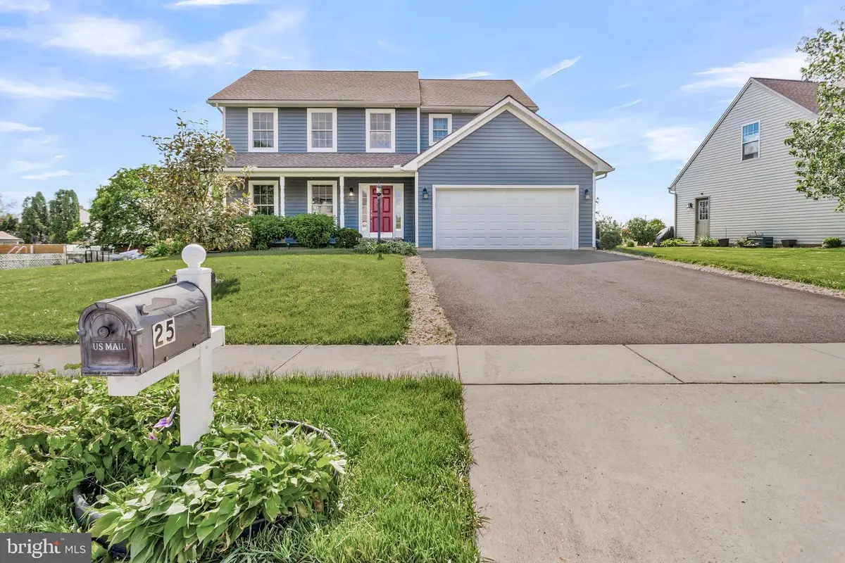25 Springbrook Dr, Palmyra, PA 17078 - #1