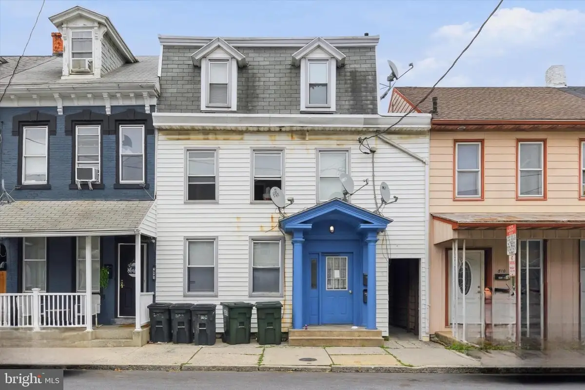 512 N 10th St, Lebanon, PA 17046 - #1