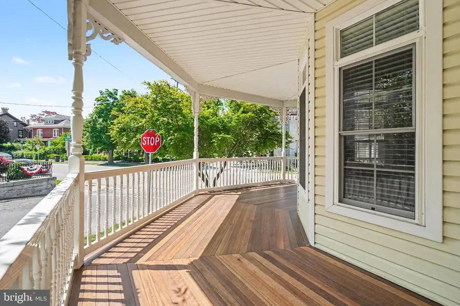 304 E Main St, Annville, PA 17003 - #3