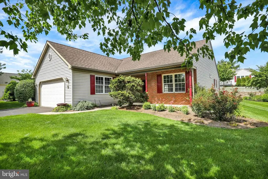 14 Springhouse Dr, Myerstown, PA 17067 - #3
