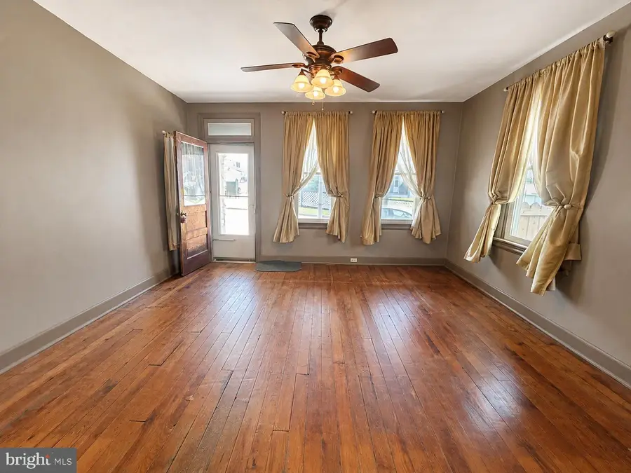 20 S 6th Ave, Lebanon, PA 17042 - #3