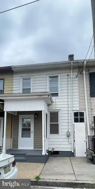 1036 Guilford St, Lebanon, PA 17046 - #2