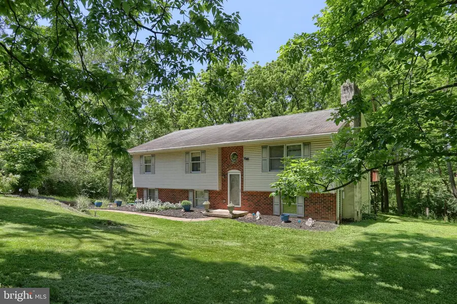 19 Peach St, Annville, PA 17003 - #3