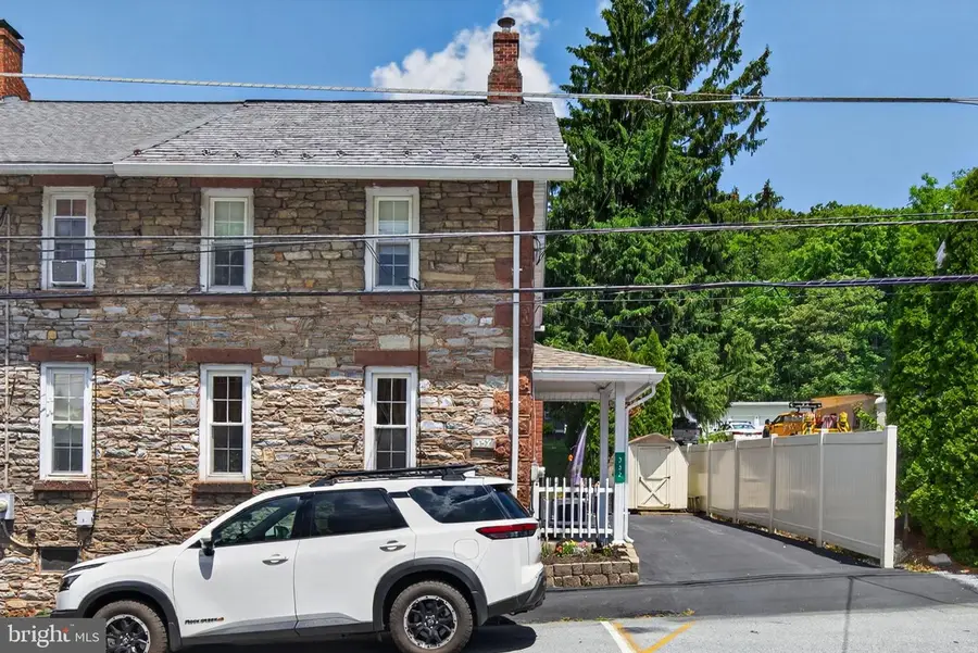 332 Boyd St, Lebanon, PA 17042 - #2