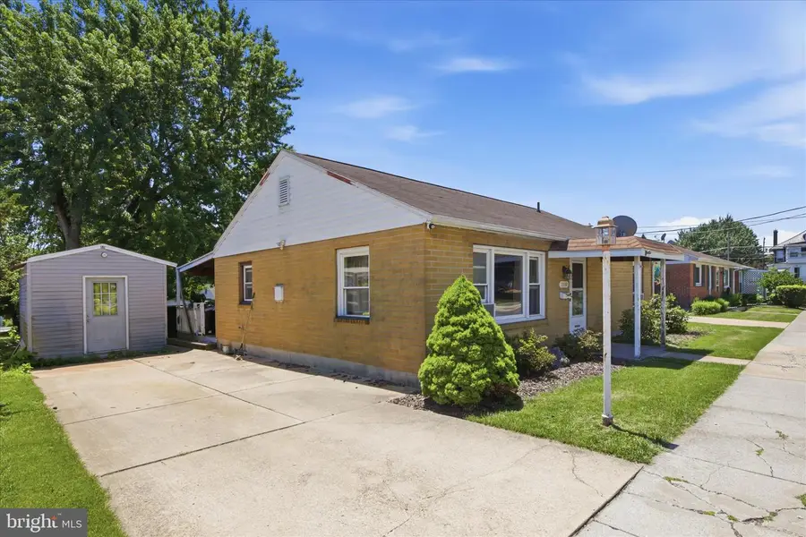 1110 Victor St, Lebanon, PA 17042 - #2