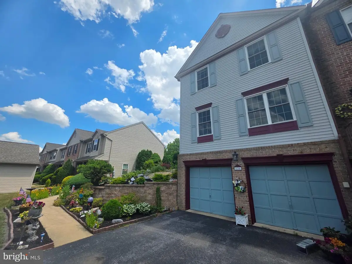 124 Spruce Ct U-0004 Ct, Annville, PA 17003 - #1