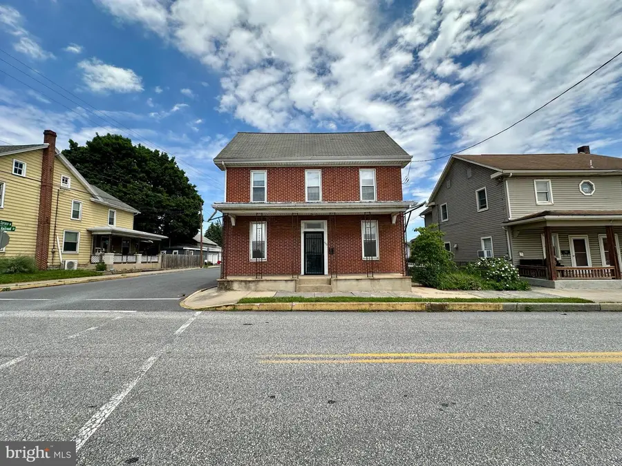 440 N Railroad St, Palmyra, PA 17078 - #2