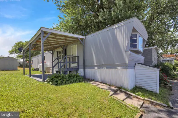 36 My Way Dr, PALMYRA, PA 17078