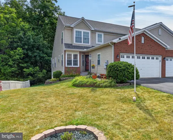 75 Pin Oak St, PALMYRA, PA 17078
