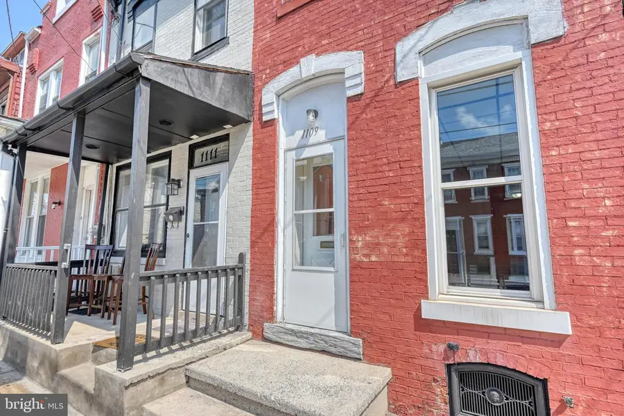 1109 Lehman St, Lebanon, PA 17046 - #2