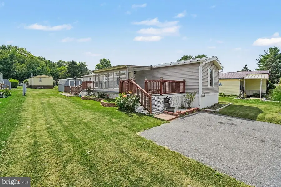 181 Northcrest Acres Park Tp-0181, Lebanon, PA 17046 - #2