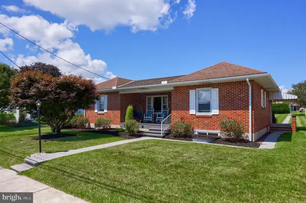 345 W Carpenter Ave, MYERSTOWN, PA 17067