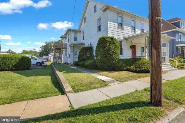 125 W Penn Ave, CLEONA, PA 17042
