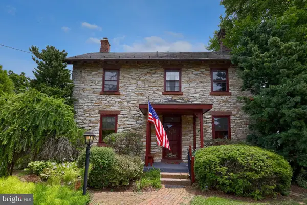 2401 S Lincoln Ave, LEBANON, PA 17042