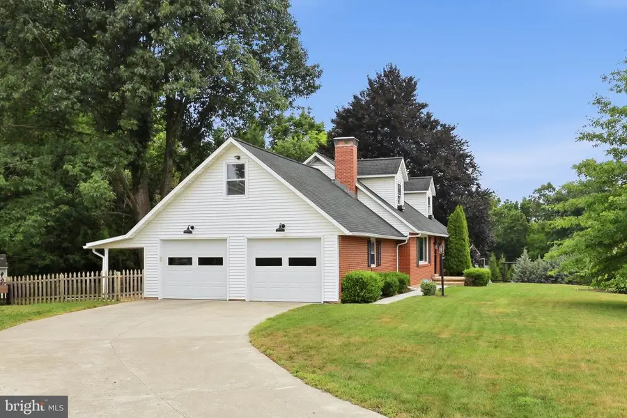 328 Quittie Park Dr, Annville, PA 17003 - #2