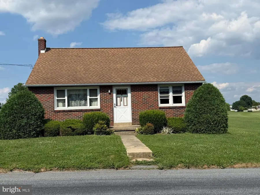 204 S Sheridan Rd, Newmanstown, PA 17073 - #2