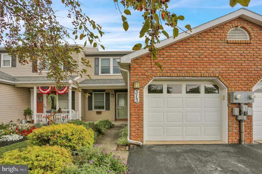 313 Acorn Cir, Lebanon, PA 17042 - #3