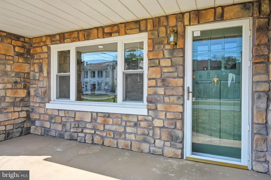 2419 Guilford St, Lebanon, PA 17046 - #3