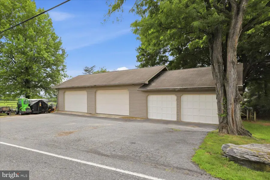 3255 W Oak St, Lebanon, PA 17042 - #2