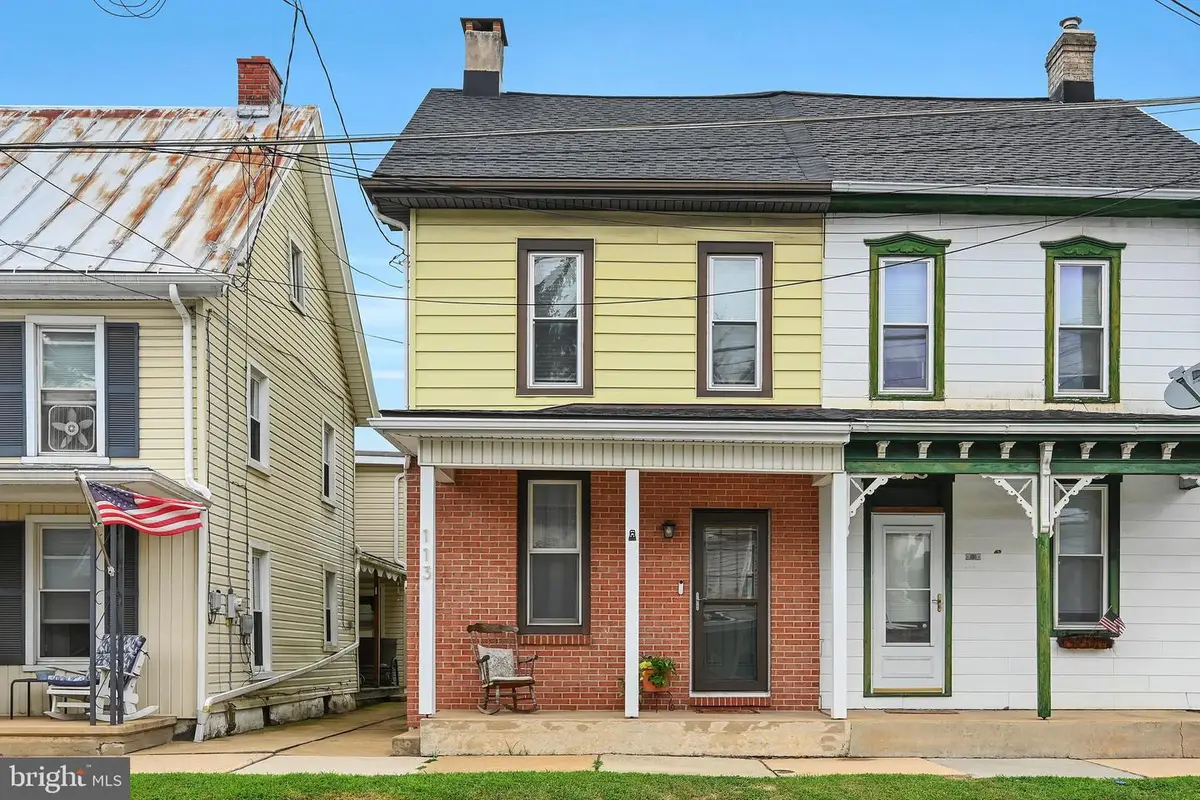 113 E Main St, Newmanstown, PA 17073 - #1