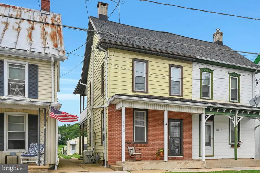 113 E Main St, Newmanstown, PA 17073 - #2