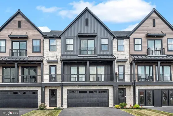 185 Trailside Court, LEBANON, PA 17042